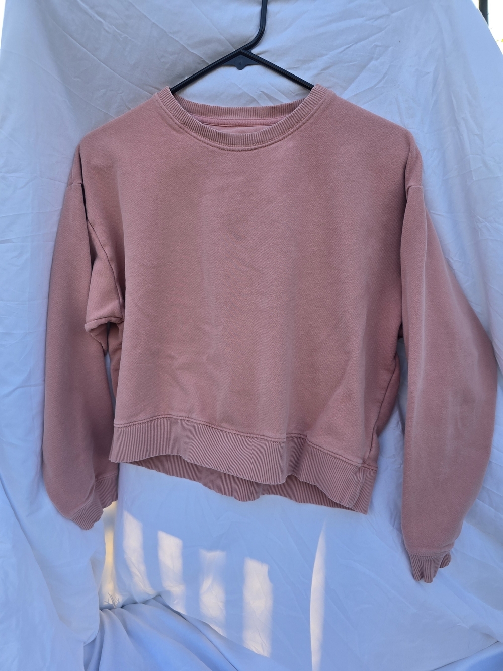 American Eagle Cropped Crewneck Sweatshirt Pink Fleece Pullover Women's Medium